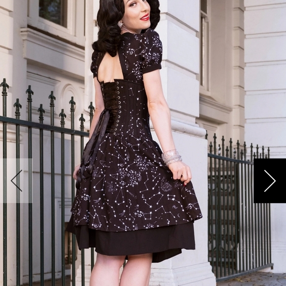 Corset story ASTRO dress - Picture 2 of 4